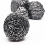 STAINLESS STEEL SPIRAL SCOURER 25GR